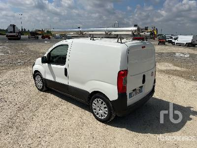 FIAT FIORINO 1.3 MJT 16V 95CV ADVENTURE - Box truck: picture 2 FIAT FIORINO 1.3 MJT 16V 95CV ADVENTURE - Box truck: picture 2