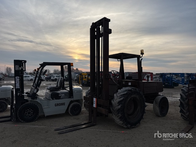 Manitou MB25G Rough Terrain Forklift - Rough terrain forklift: picture 2 Manitou MB25G Rough Terrain Forklift - Rough terrain forklift: picture 2