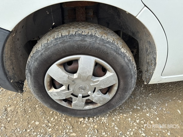 Nissan NV400 Autocarro furgonato - Small van: picture 4 Nissan NV400 Autocarro furgonato - Small van: picture 4