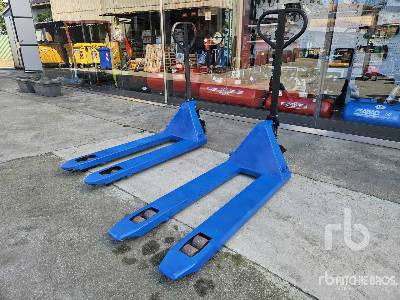 Quantity of (2) - Pallet truck: picture 3 Quantity of (2) - Pallet truck: picture 3