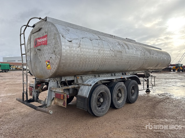 1977 Trailor S383EL Tri/A 32000 L Semi-Remorque Cit ... Asphalt Tank Trailer - Tank semi-trailer: picture 3 1977 Trailor S383EL Tri/A 32000 L Semi-Remorque Cit ... Asphalt Tank Trailer - Tank semi-trailer: picture 3