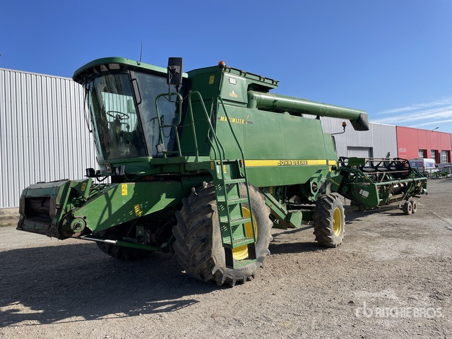 1998 John Deere CTS Moissonneuse Batteuse Combine Harvester - Combine harvester: picture 1 1998 John Deere CTS Moissonneuse Batteuse Combine Harvester - Combine harvester: picture 1