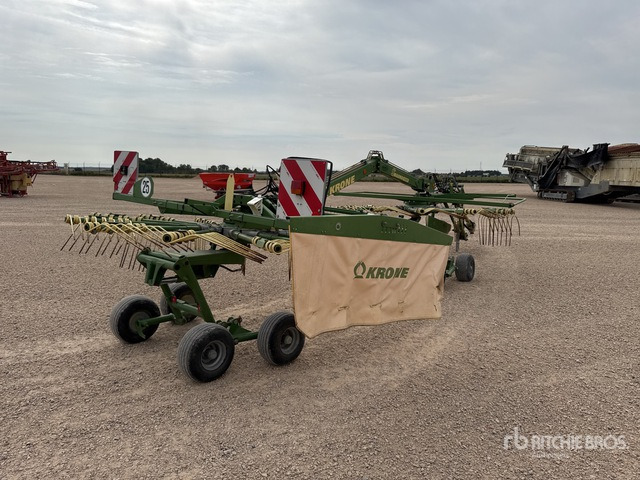 2012 Krone Swadro 710/26T 7.10 m 2 Rotor Andaineur Hay Rake - Tedder/ Rake: picture 4 2012 Krone Swadro 710/26T 7.10 m 2 Rotor Andaineur Hay Rake - Tedder/ Rake: picture 4