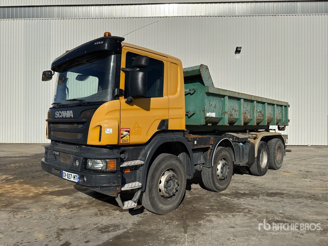 2013 Scania P440 8x4 Camion Ampliroll 8x4 Roll-Off Truck - Hook lift truck: picture 2 2013 Scania P440 8x4 Camion Ampliroll 8x4 Roll-Off Truck - Hook lift truck: picture 2