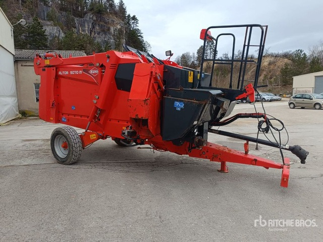 2015 Kuhn Altor 5070m GL Livestock Feeder - Flail mower/ Mulcher: picture 1 2015 Kuhn Altor 5070m GL Livestock Feeder - Flail mower/ Mulcher: picture 1