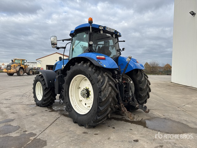2015 New Holland T7.235 Auto Command 4x4 Tracteur Agricole 4WD Tractor - Farm tractor: picture 2 2015 New Holland T7.235 Auto Command 4x4 Tracteur Agricole 4WD Tractor - Farm tractor: picture 2