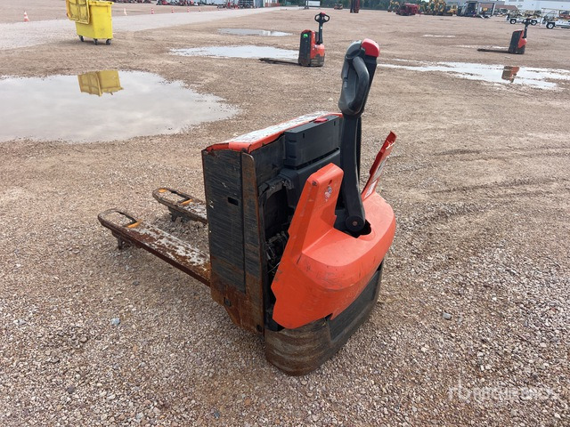 2016 BT LWE160 1600 kg Electric (Inoperable) Pallet Jack - Pallet truck: picture 3 2016 BT LWE160 1600 kg Electric (Inoperable) Pallet Jack - Pallet truck: picture 3