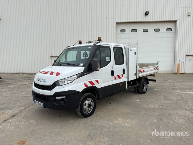 2016 Iveco 35-130 4x2 Camion Benne Dump Truck: Light Duty - Tipper van: picture 2 2016 Iveco 35-130 4x2 Camion Benne Dump Truck: Light Duty - Tipper van: picture 2