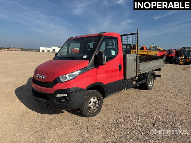 2016 Iveco 35-130 Camion Benne (Inoperable) Dump Truck: Light Duty - Tipper van: picture 2 2016 Iveco 35-130 Camion Benne (Inoperable) Dump Truck: Light Duty - Tipper van: picture 2