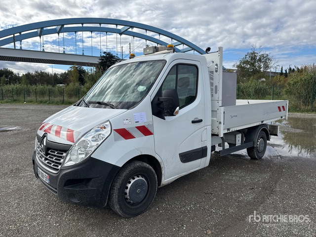 2017 Renault Master Camion Plateau Flatbed Dump Truck: Light Duty - Tipper: picture 2 2017 Renault Master Camion Plateau Flatbed Dump Truck: Light Duty - Tipper: picture 2