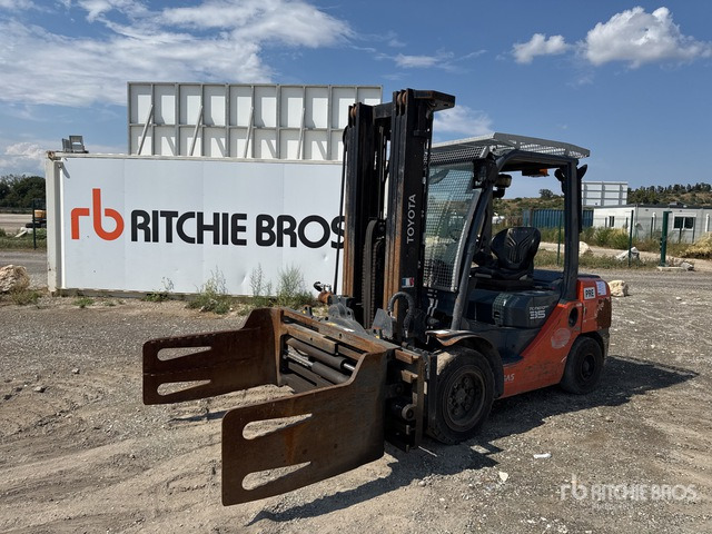 2017 Toyota 06-8FDJ35F 2090 kg Chariot Elevateur Forklift - Diesel forklift: picture 2 2017 Toyota 06-8FDJ35F 2090 kg Chariot Elevateur Forklift - Diesel forklift: picture 2