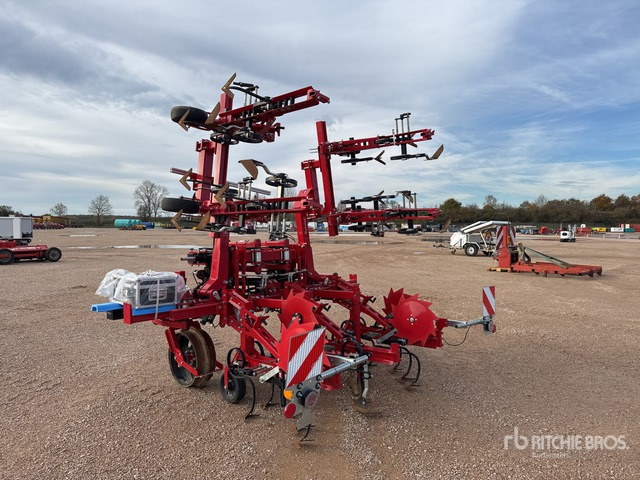 2021 Lemken EC-Weeder 7 V 5 m 3-Point Bineuse 6 x 75 Rod Weeder - Soil tillage equipment: picture 3 2021 Lemken EC-Weeder 7 V 5 m 3-Point Bineuse 6 x 75 Rod Weeder - Soil tillage equipment: picture 3