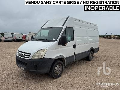 IVECO DAILY 35S12 Vehicule Utilitaire (Inoperable) - Panel van: picture 1 IVECO DAILY 35S12 Vehicule Utilitaire (Inoperable) - Panel van: picture 1
