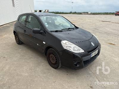 RENAULT CLIO Automobile - Car: picture 4 RENAULT CLIO Automobile - Car: picture 4