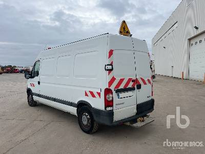 RENAULT MASTER Vehicule Utilitaire - Panel van: picture 2 RENAULT MASTER Vehicule Utilitaire - Panel van: picture 2