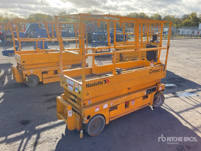 2014 Haulotte COMPACT8 Electric Scissor Lift - Scissor lift: picture 4 2014 Haulotte COMPACT8 Electric Scissor Lift - Scissor lift: picture 4