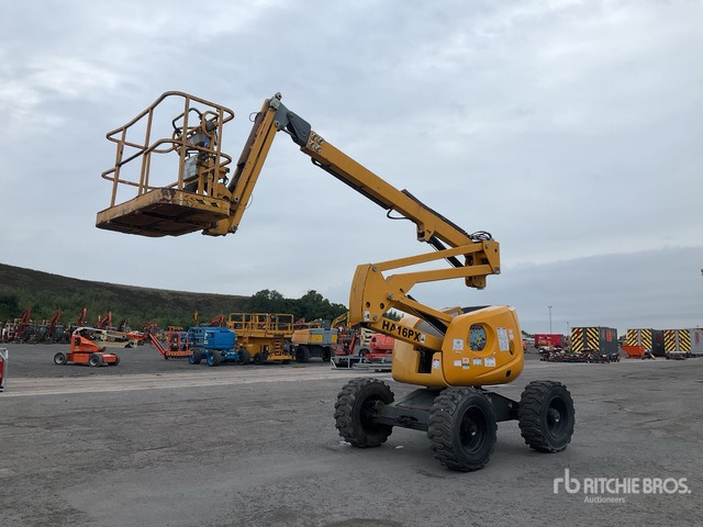 2014 Haulotte HA16PX 4WD Diesel Articulating Boom Lift - Articulated boom: picture 1 2014 Haulotte HA16PX 4WD Diesel Articulating Boom Lift - Articulated boom: picture 1