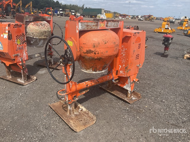 2015 Belle PM20 Portable Concrete Mixer - Concrete mixer: picture 1 2015 Belle PM20 Portable Concrete Mixer - Concrete mixer: picture 1