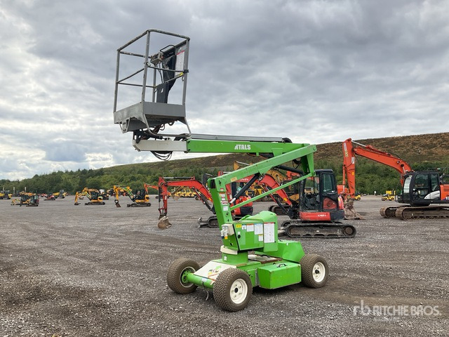 2015 Nifty-Lift HR12NDE 2WD Hybrid Articulating Boom Lift - Articulated boom: picture 1 2015 Nifty-Lift HR12NDE 2WD Hybrid Articulating Boom Lift - Articulated boom: picture 1