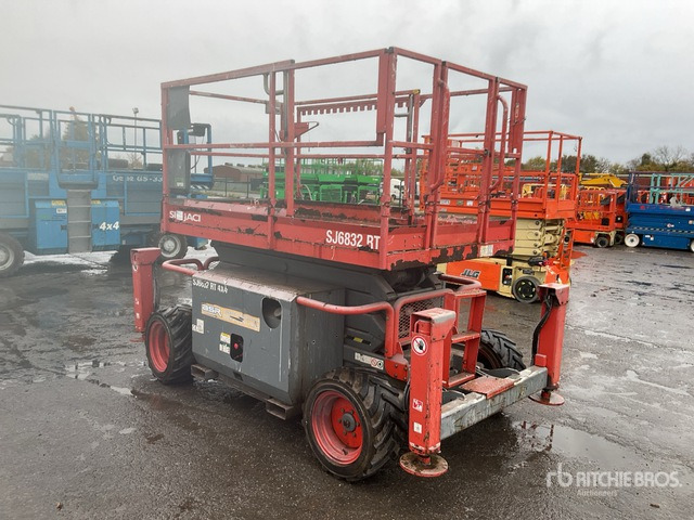2015 Skyjack SJ6832RT 4x4 Diesel (Inoperable) Scissor Lift - Scissor lift: picture 3 2015 Skyjack SJ6832RT 4x4 Diesel (Inoperable) Scissor Lift - Scissor lift: picture 3