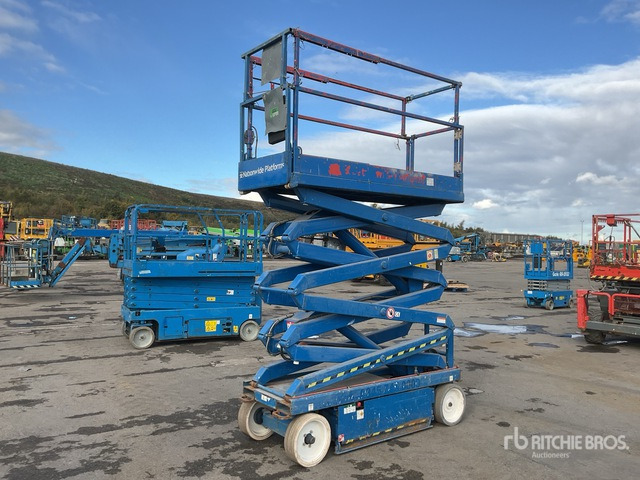 2015 Skyjack SJIII3226 Electric Scissor Lift - Scissor lift: picture 2 2015 Skyjack SJIII3226 Electric Scissor Lift - Scissor lift: picture 2