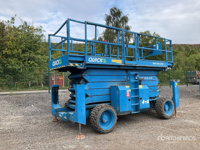 2016 Genie GS5390 4x4 Diesel Scissor Lift - Scissor lift: picture 1 2016 Genie GS5390 4x4 Diesel Scissor Lift - Scissor lift: picture 1