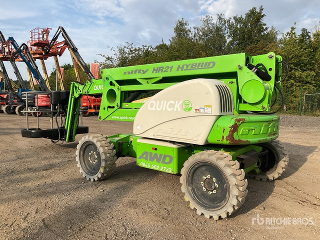 2016 Nifty HR21 4WD Hybrid Articulating Boom Lift - Articulated boom: picture 4 2016 Nifty HR21 4WD Hybrid Articulating Boom Lift - Articulated boom: picture 4