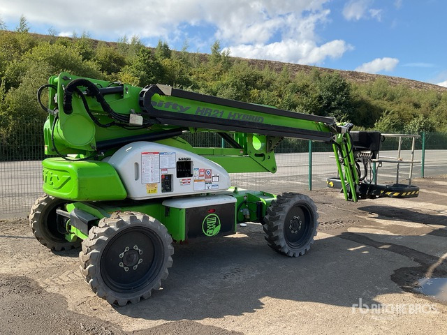 2016 Nifty HR21 4WD Hybrid Articulating Boom Lift - Articulated boom: picture 3 2016 Nifty HR21 4WD Hybrid Articulating Boom Lift - Articulated boom: picture 3