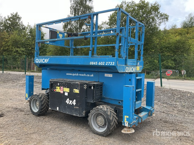 2017 Genie GS-4069 4x4 Diesel Scissor Lift - Scissor lift: picture 3 2017 Genie GS-4069 4x4 Diesel Scissor Lift - Scissor lift: picture 3