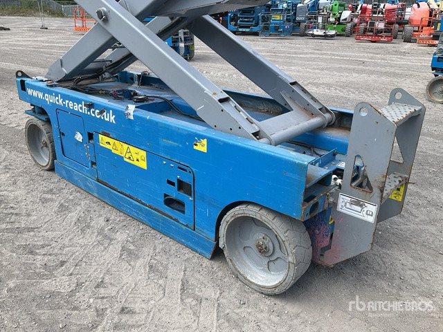 2017 Genie GS2032 Electric Scissor Lift - Scissor lift: picture 5 2017 Genie GS2032 Electric Scissor Lift - Scissor lift: picture 5