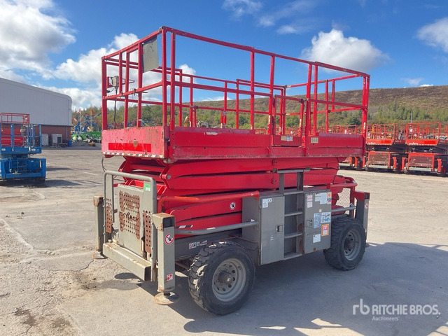 2017 Skyjack SJ8841 4x4 Diesel Scissor Lift - Scissor lift: picture 3 2017 Skyjack SJ8841 4x4 Diesel Scissor Lift - Scissor lift: picture 3