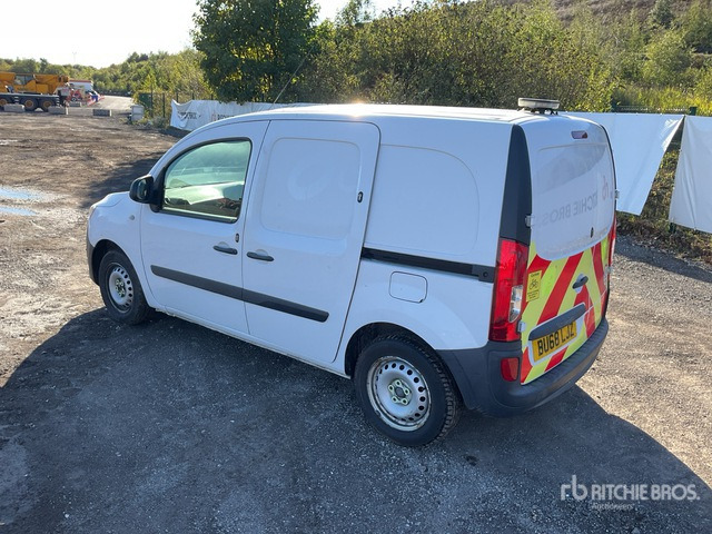 2018 Mercedes-Benz Citan 109 CDi BlueEfficiency Cargo Van - Small van: picture 4 2018 Mercedes-Benz Citan 109 CDi BlueEfficiency Cargo Van - Small van: picture 4