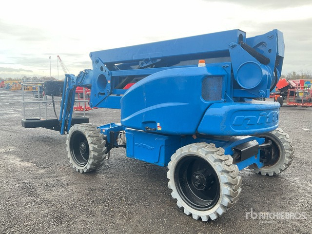 2019 Nifty-Lift HR21 Hybrid 4WD Hybrid Articulating Boom Lift - Articulated boom: picture 4 2019 Nifty-Lift HR21 Hybrid 4WD Hybrid Articulating Boom Lift - Articulated boom: picture 4