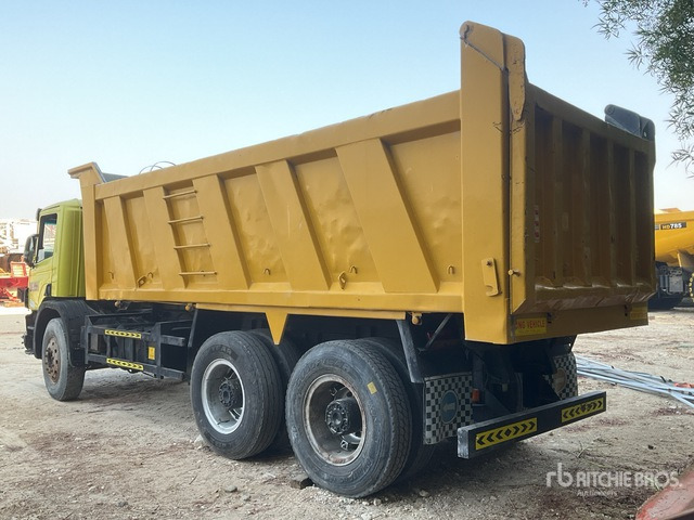 1999 Scania 380 6x4 (Inoperable) T/A Dump Truck - Tipper: picture 2 1999 Scania 380 6x4 (Inoperable) T/A Dump Truck - Tipper: picture 2