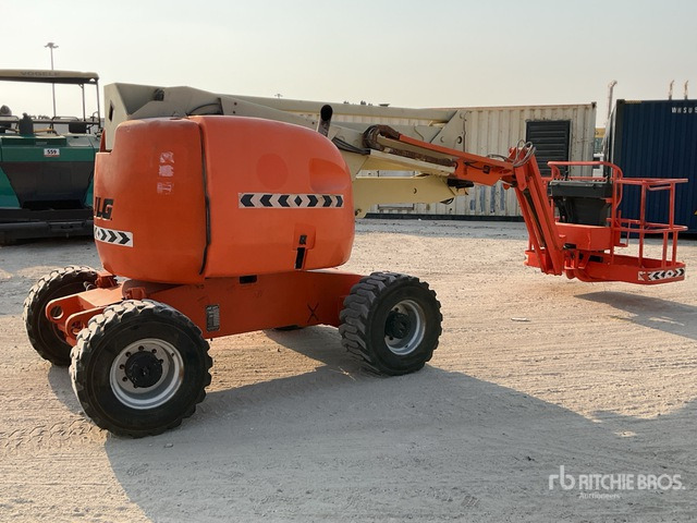2002 JLG 450AJ Series ll 4WD Diesel Articulating Boom Lift - Articulated boom: picture 4 2002 JLG 450AJ Series ll 4WD Diesel Articulating Boom Lift - Articulated boom: picture 4