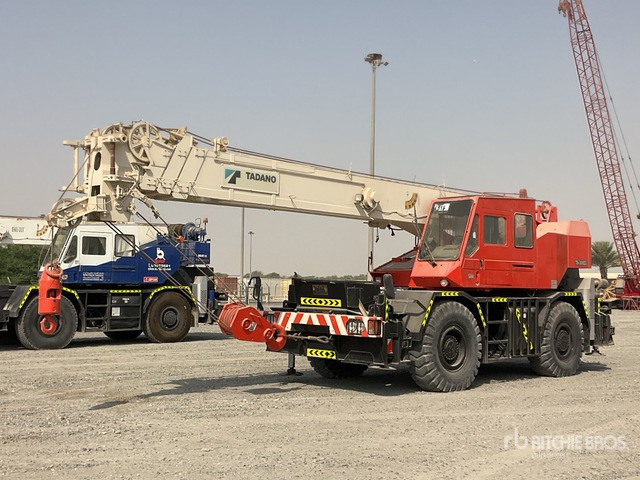 2002 Tadano TR300EX 30 ton 4x4x4 Rough Terrain Crane - Rough terrain crane: picture 2 2002 Tadano TR300EX 30 ton 4x4x4 Rough Terrain Crane - Rough terrain crane: picture 2