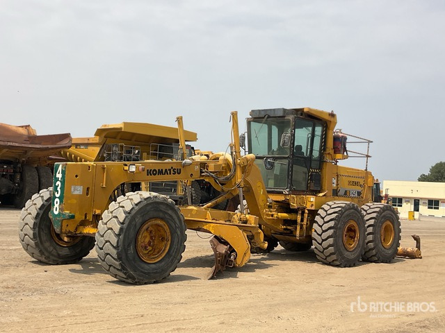 2011 Komatsu GD825A-2 - Grader: picture 2 2011 Komatsu GD825A-2 - Grader: picture 2