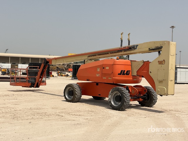 2012 JLG 800AJ 4WD Diesel Articulating Boom Lift - Articulated boom: picture 3 2012 JLG 800AJ 4WD Diesel Articulating Boom Lift - Articulated boom: picture 3