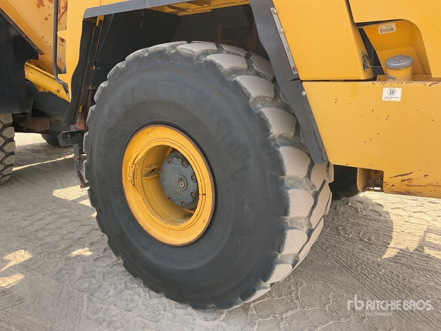 2013 Komatsu HM400-3 Articulated Dump Truck - Articulated dumper: picture 4 2013 Komatsu HM400-3 Articulated Dump Truck - Articulated dumper: picture 4