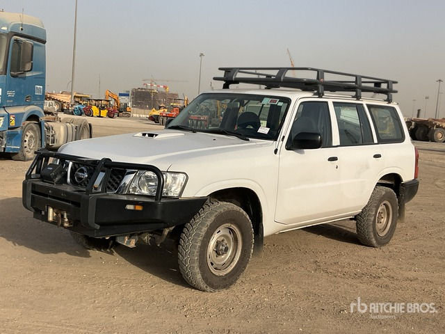 2013 Nissan Patrol GL 4x4 SUV - SUV: picture 1 2013 Nissan Patrol GL 4x4 SUV - SUV: picture 1