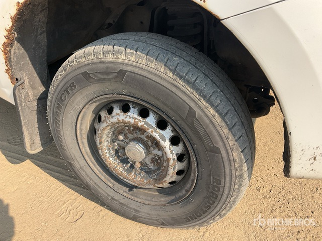 2016 Mitsubishi L200 4x4 Crew Cab Pickup - Pickup truck: picture 5 2016 Mitsubishi L200 4x4 Crew Cab Pickup - Pickup truck: picture 5