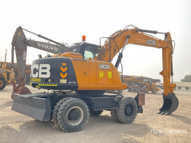2018 JCB JS175W - Wheel excavator: picture 3 2018 JCB JS175W - Wheel excavator: picture 3