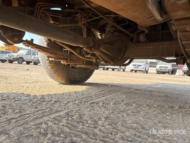 2018 Toyota Land Cruiser 78R 4x4 SUV - SUV: picture 5 2018 Toyota Land Cruiser 78R 4x4 SUV - SUV: picture 5