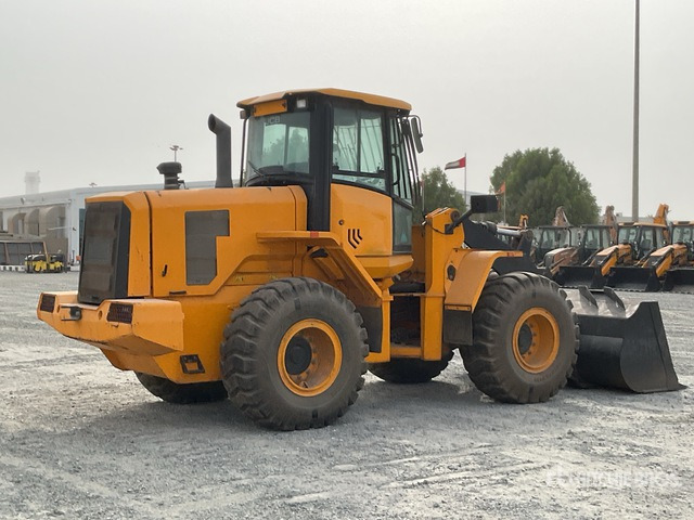 2019 JCB 437-4 - Wheel loader: picture 3 2019 JCB 437-4 - Wheel loader: picture 3
