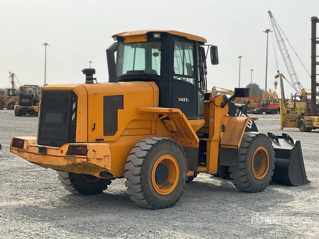 2019 JCB 437-4 - Wheel loader: picture 4 2019 JCB 437-4 - Wheel loader: picture 4