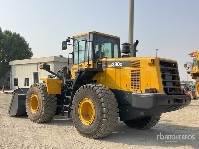 Wheel loader 2019 Komatsu WA380Z-6: picture 6
