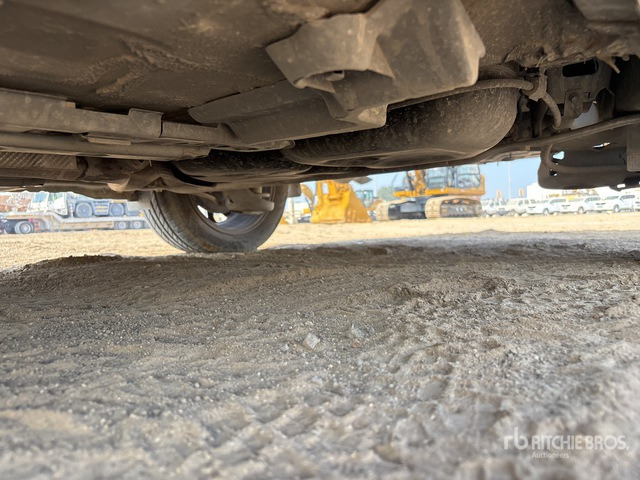 2019 Toyota Corolla Automobile - Car: picture 5 2019 Toyota Corolla Automobile - Car: picture 5