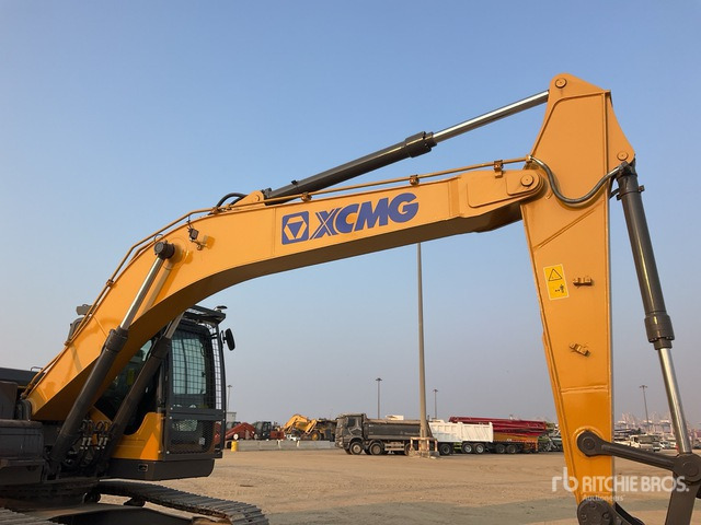 2025 XCMG XE215i-KLC (Unused) Tracked Excavator - Crawler excavator: picture 4 2025 XCMG XE215i-KLC (Unused) Tracked Excavator - Crawler excavator: picture 4