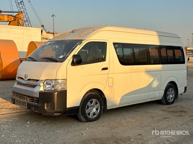 2018 Toyota Hiace 4x2 16-Seat Mini Bus - Bus: picture 1 2018 Toyota Hiace 4x2 16-Seat Mini Bus - Bus: picture 1
