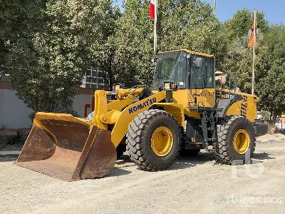 KOMATSU WA380Z-6 - Wheel loader: picture 1 KOMATSU WA380Z-6 - Wheel loader: picture 1